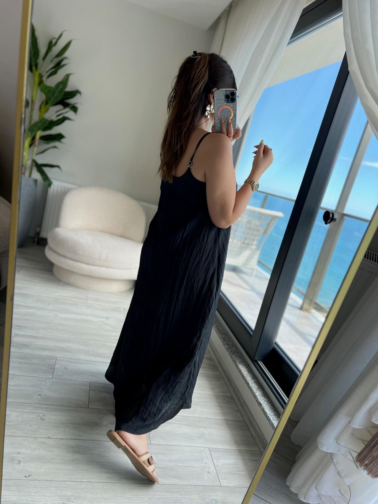 8203 İp Askılı Elbise SİYAH