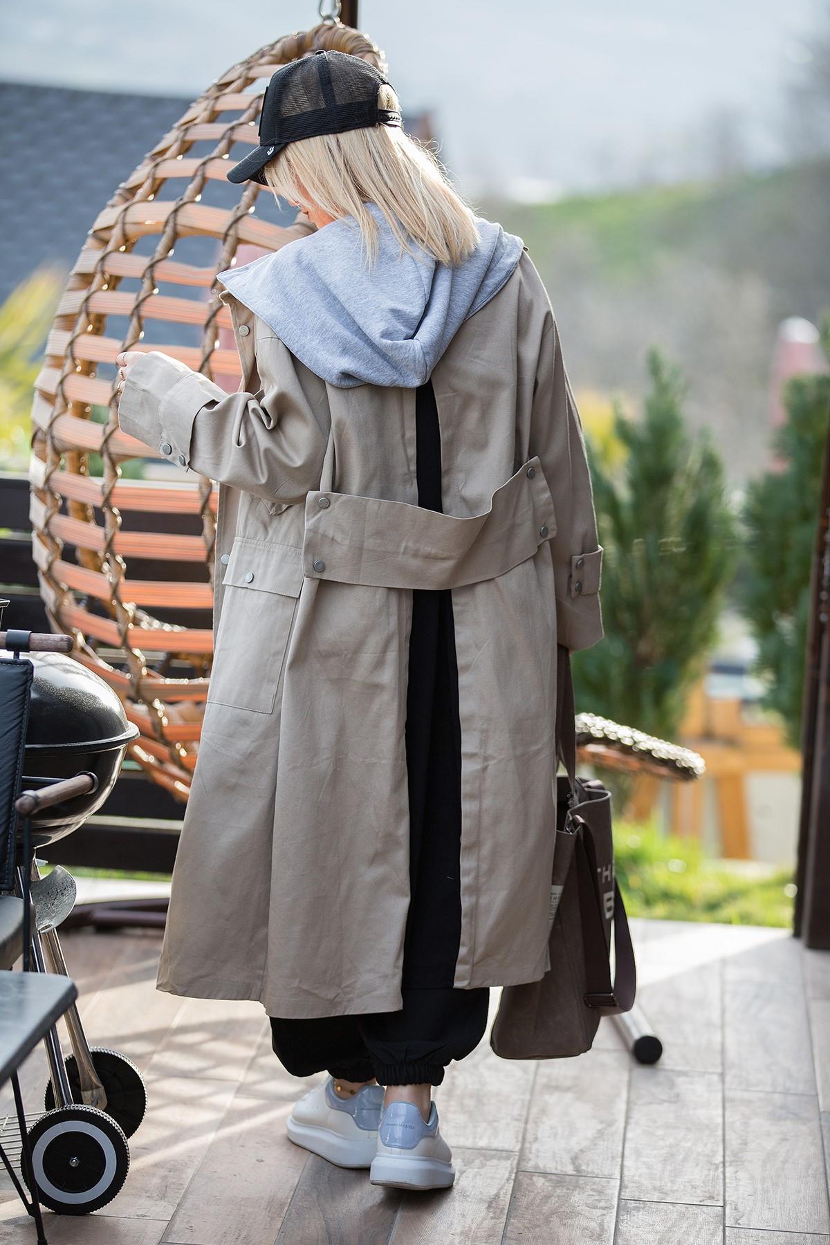 Gri Kapüşonlu Trenchcoat VİZON