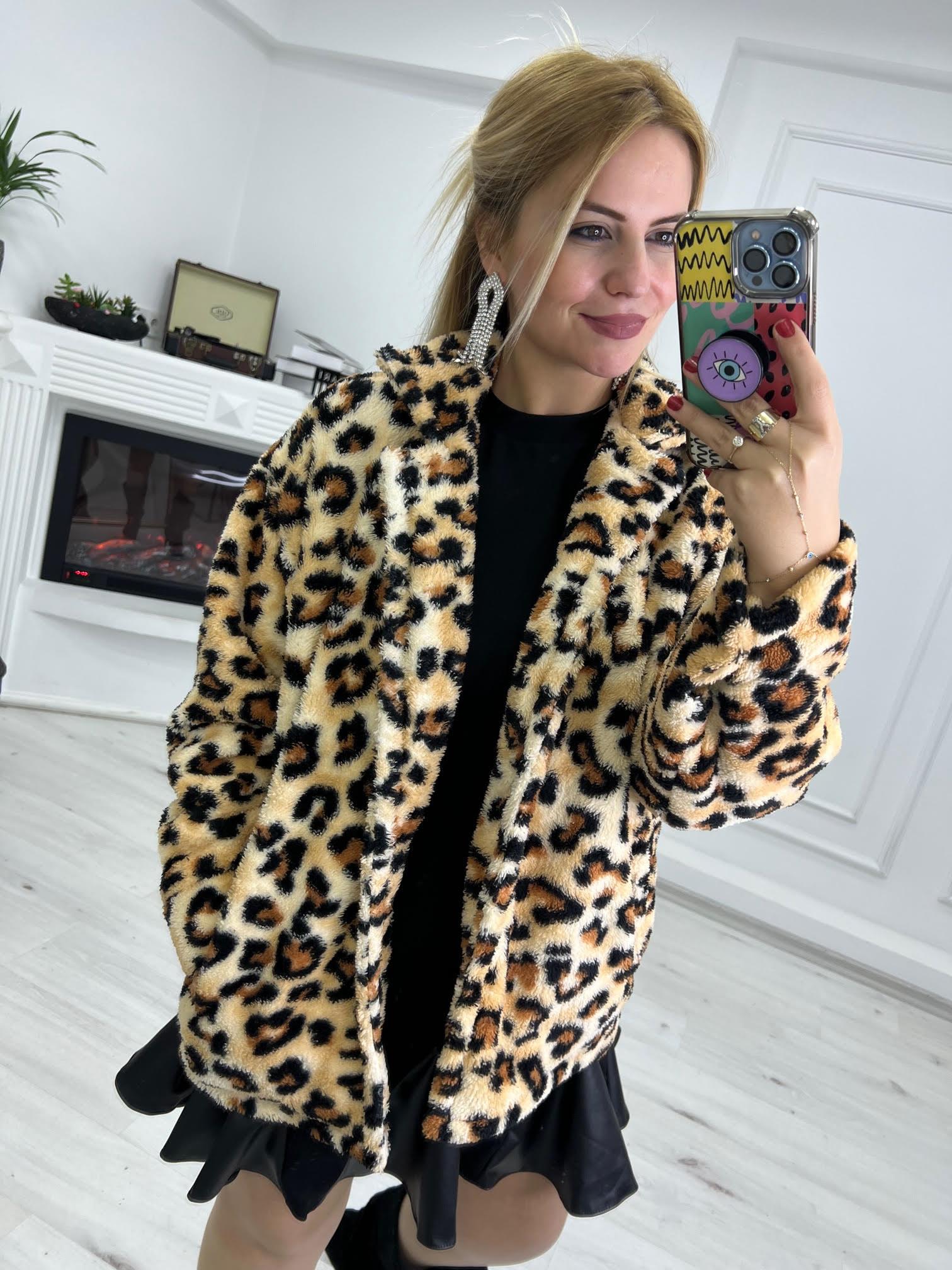 Leopar Tek Düğme Kürk LEOPAR