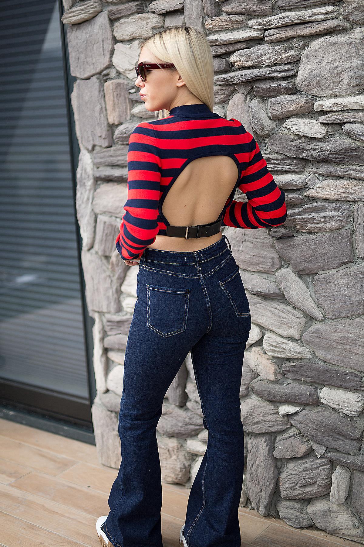 Sırt Kemer Detay Crop KIRMIZI