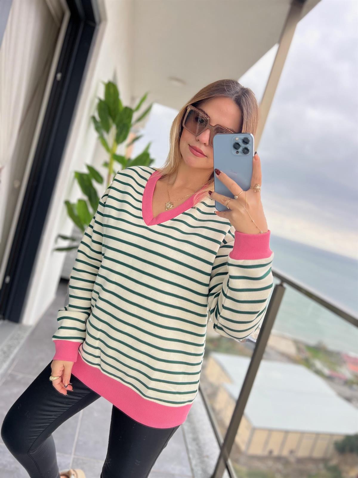 019 V Yakaı İçi Şardonlu Sweat YEŞİL
