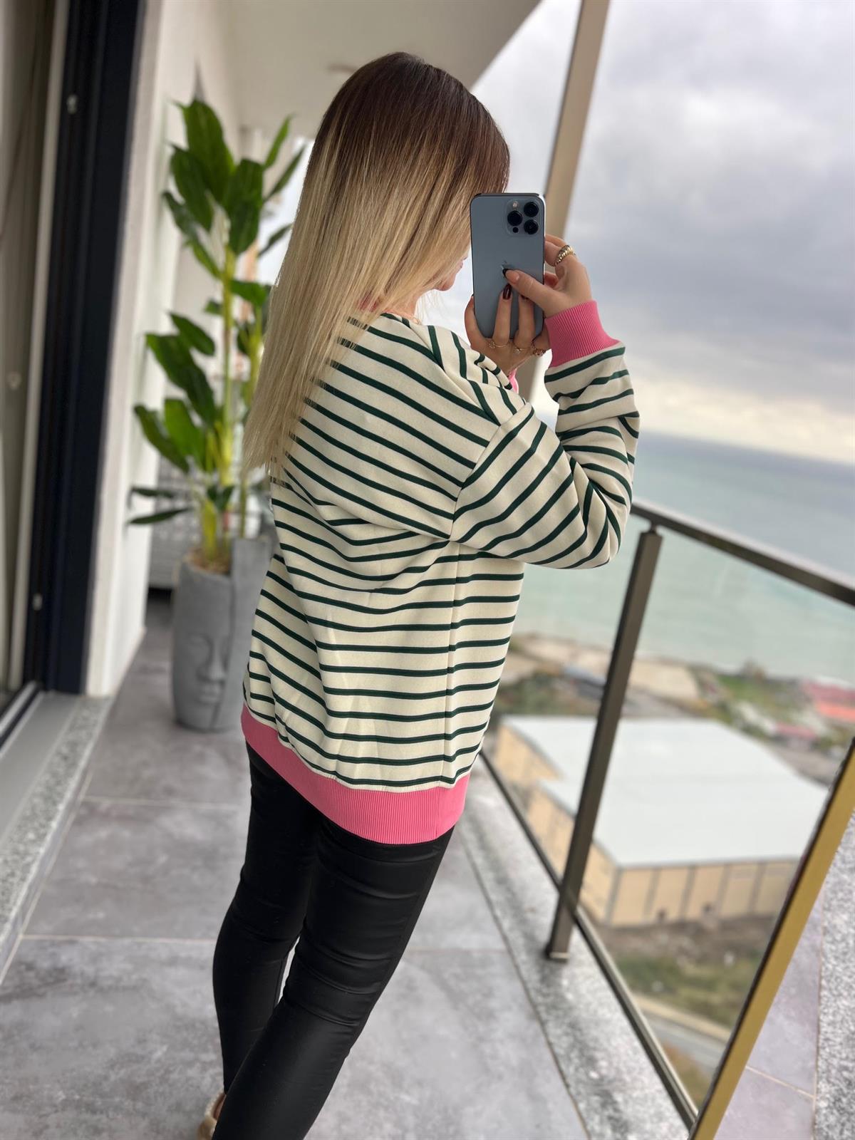 019 V Yakaı İçi Şardonlu Sweat YEŞİL