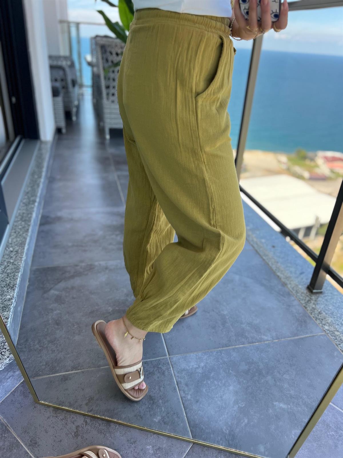 0255 Paçası Pilili Pantalon YEŞİL
