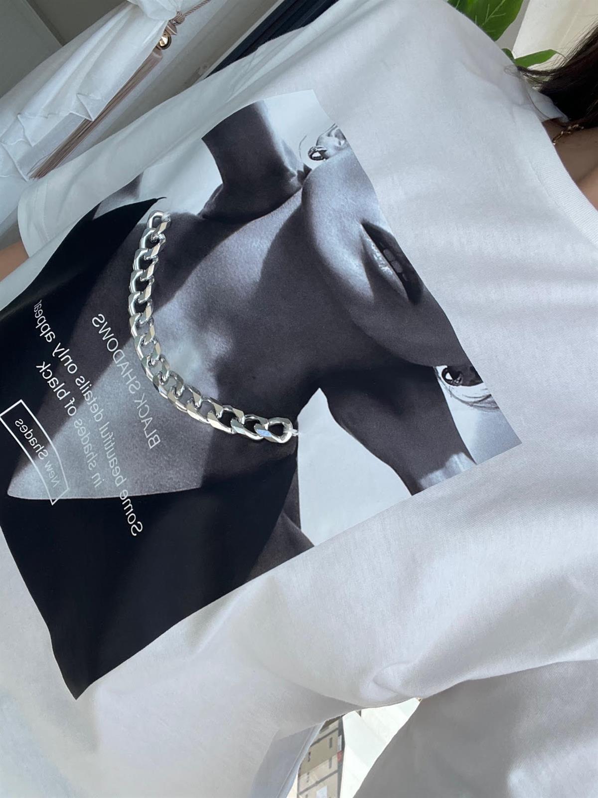 0271 Zincir Detay Tshirt EKRU
