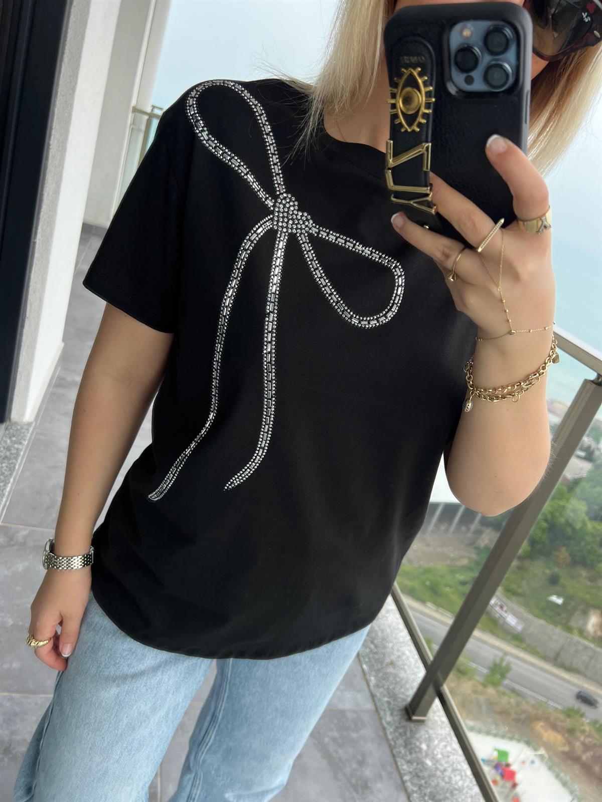 044 Taşlı Fiyonklu Tshirt SİYAH