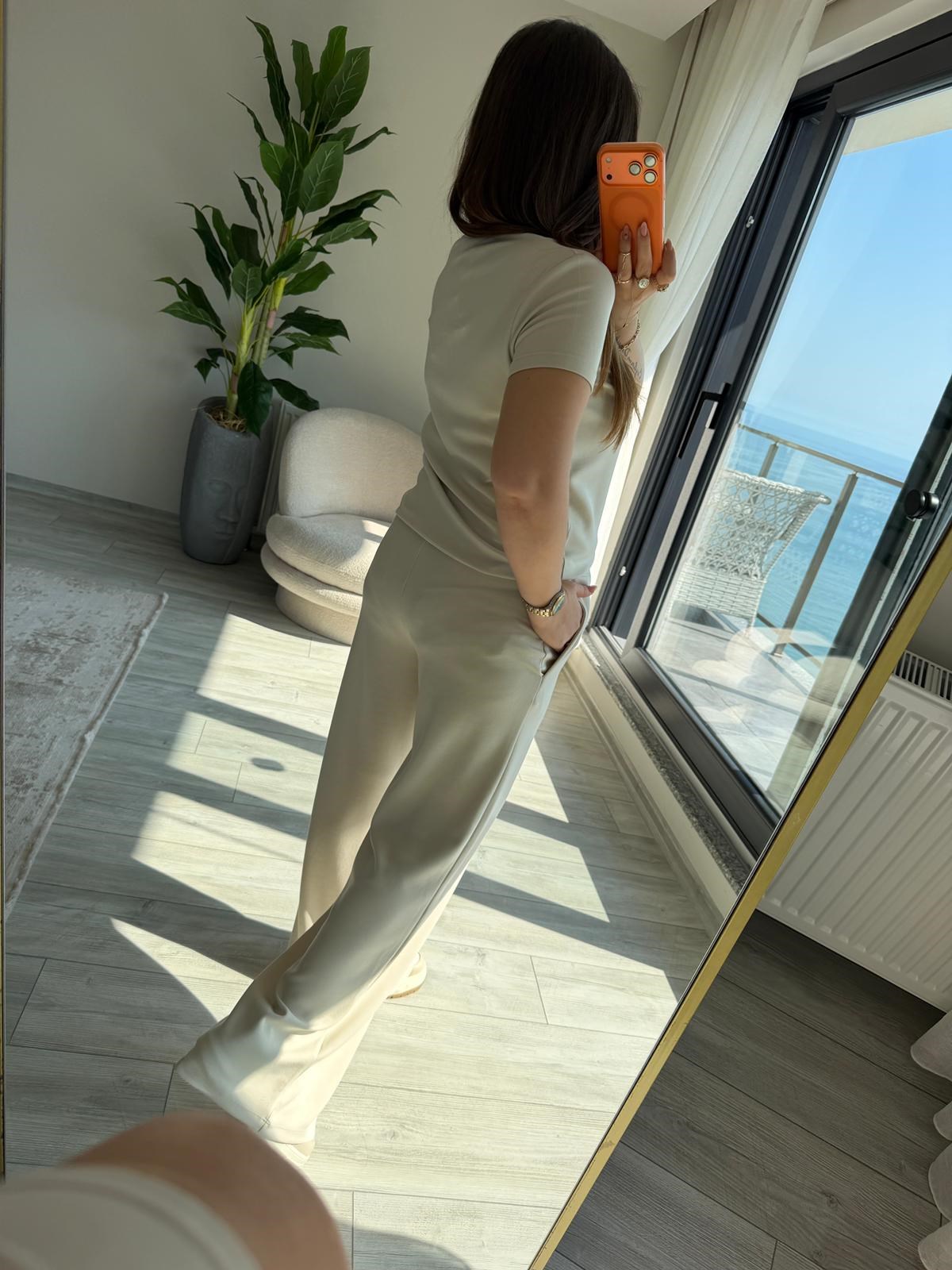046 Modal Takım BEJ