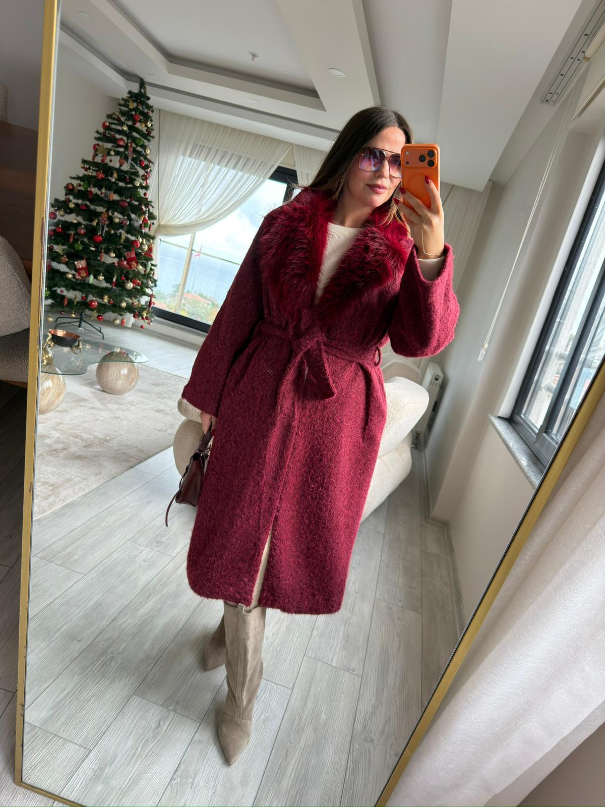 0676 Yakası Kürk Kaban BORDO
