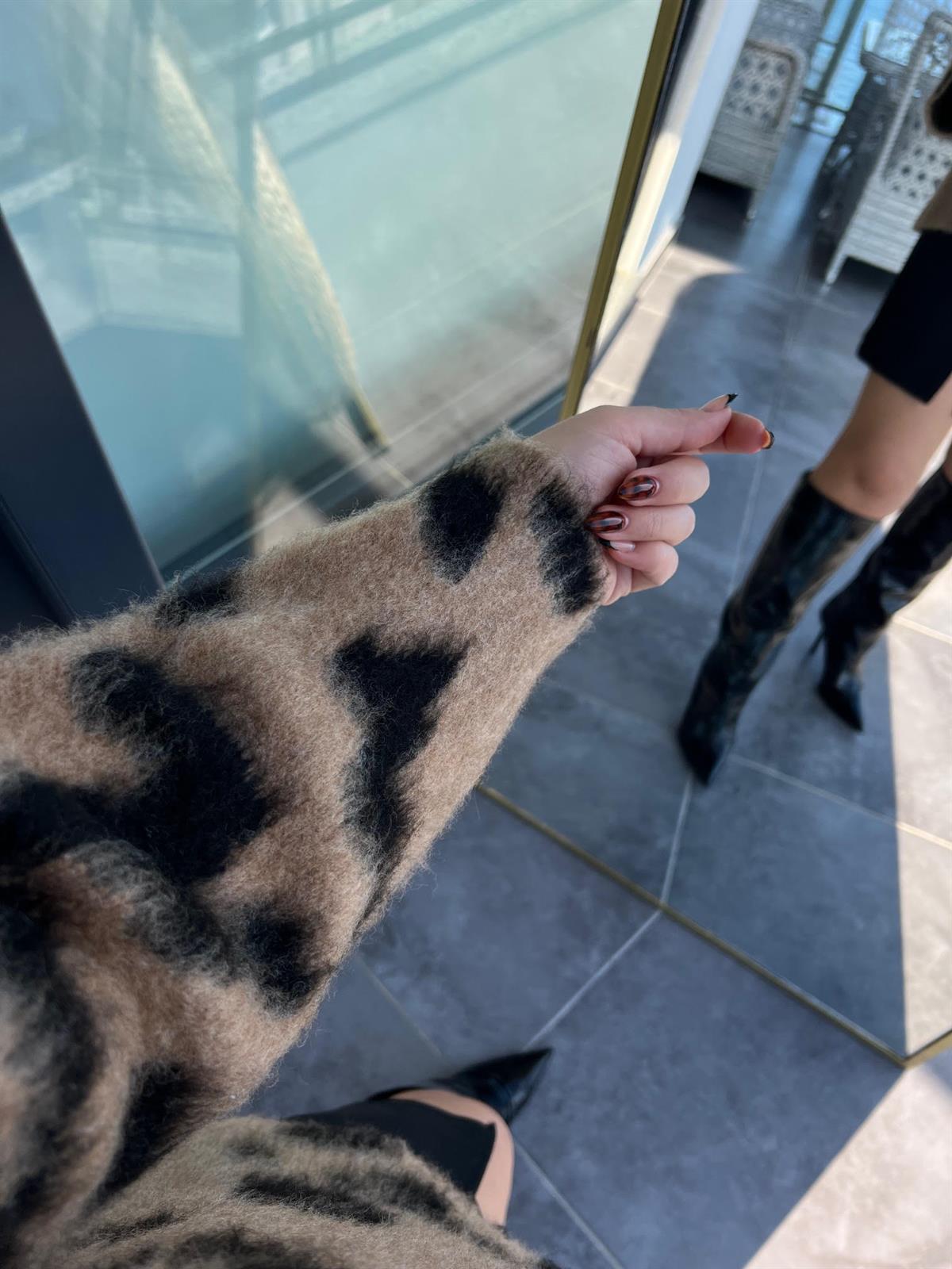 10112 Leoparlı Kazak LEOPAR