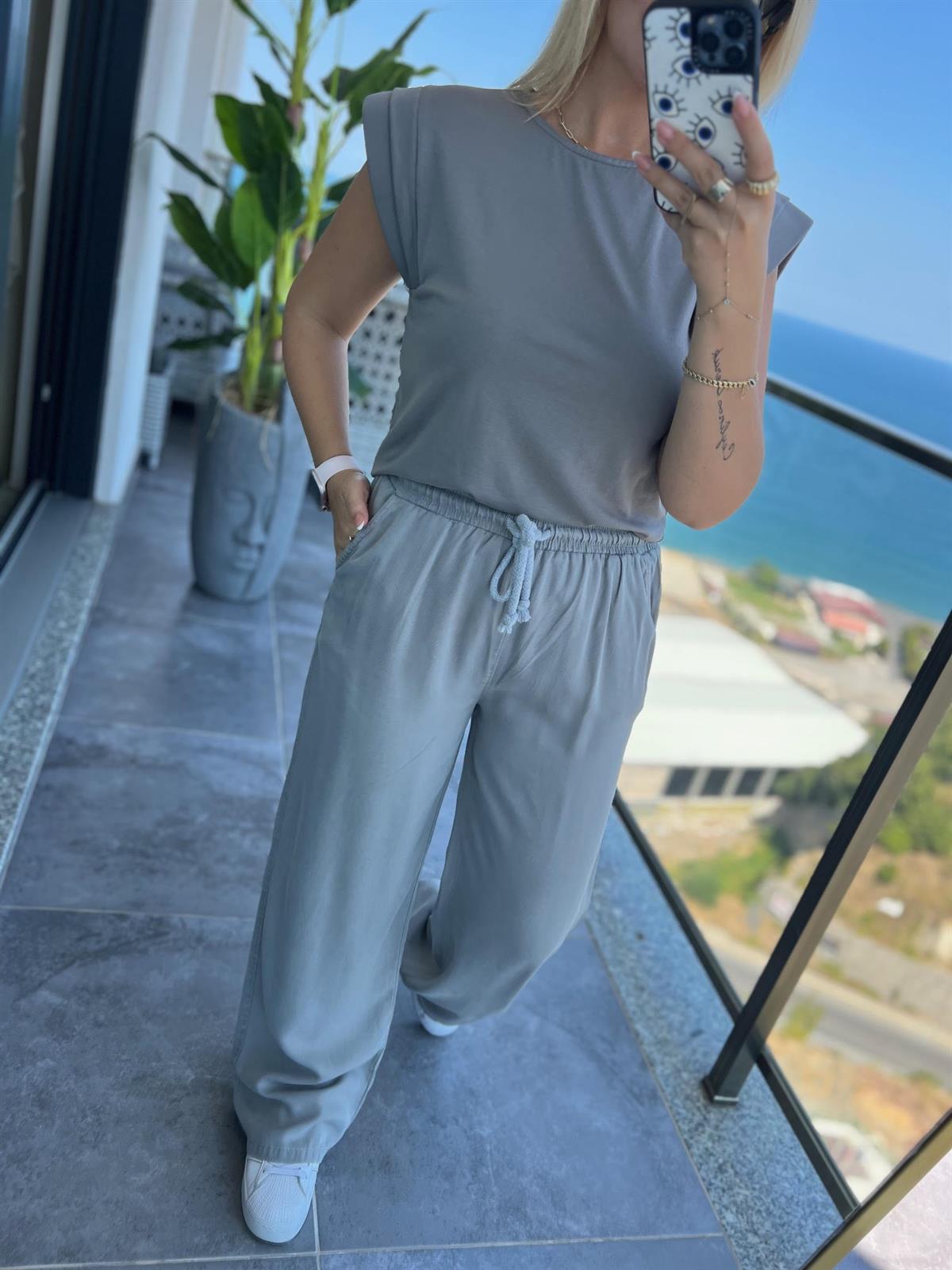 1016 Omuzu Süngerli Bluz ANTRESİT