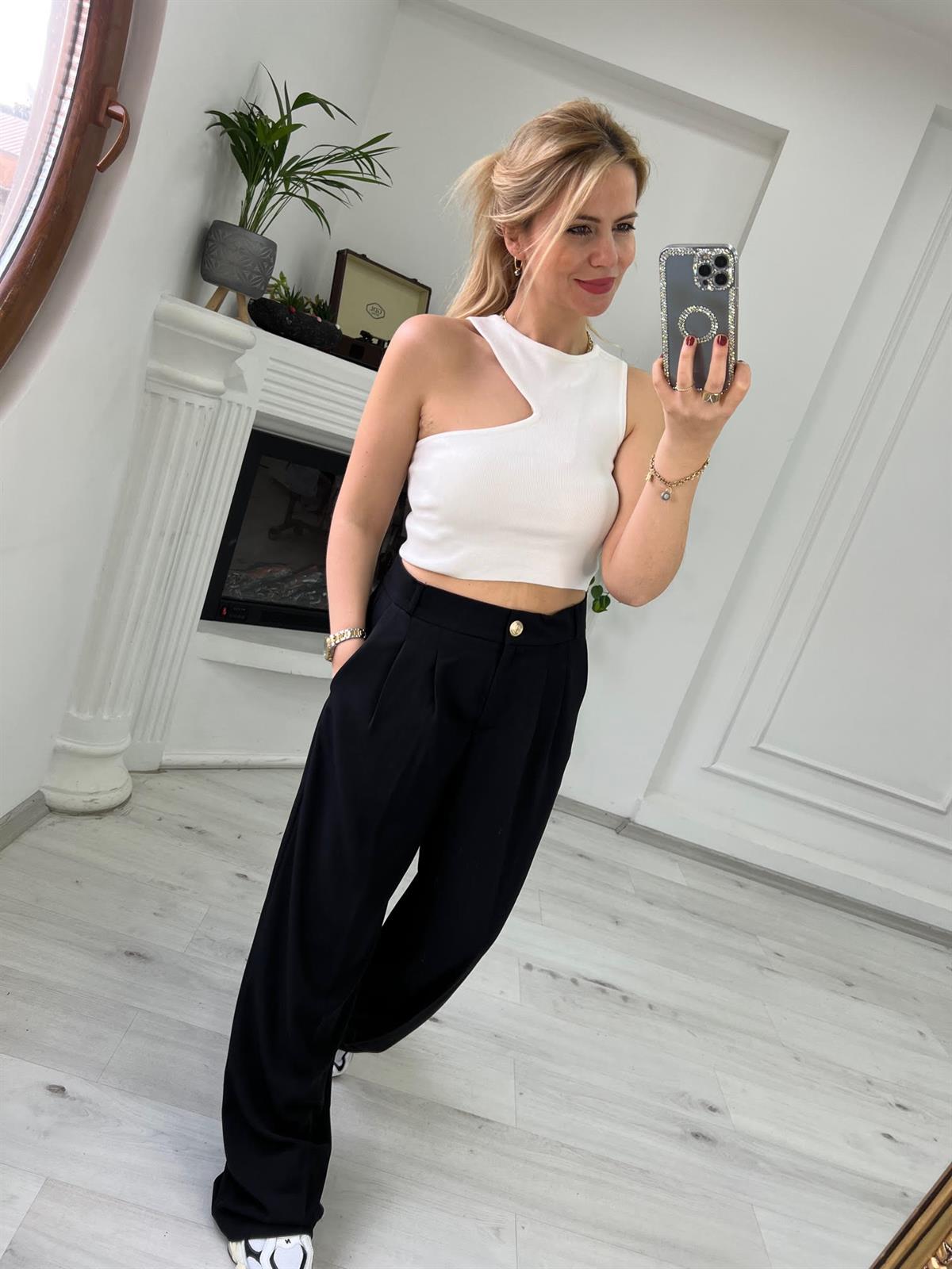 10173 Bisiklet Yaka Dekolte Crop EKRU