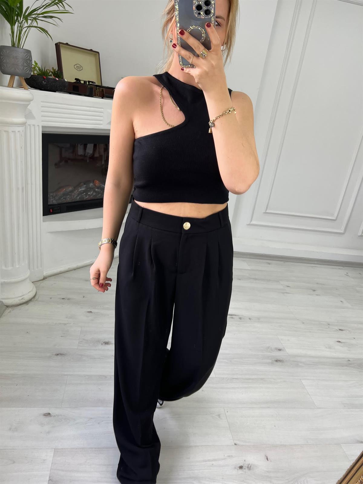 10173 Bisiklet Yaka Dekolte Crop SİYAH