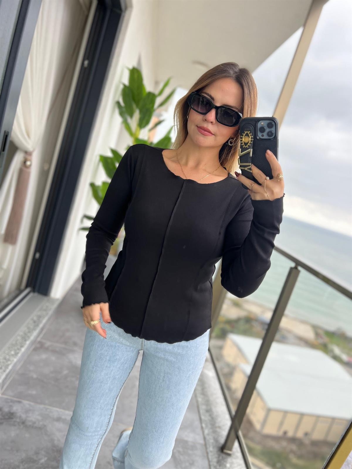 16454 Önü Dikişli Tshirt SİYAH