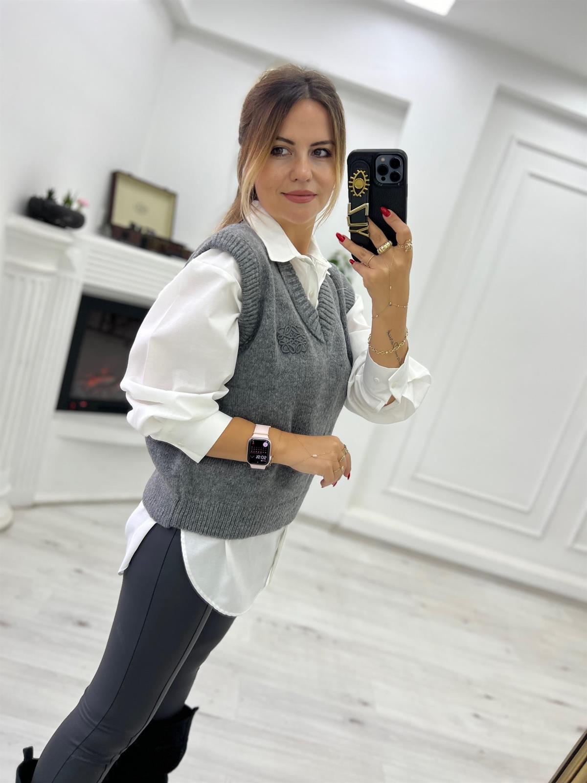 2120 Ters Dikiş V Yaka Süveter ANTRESİT