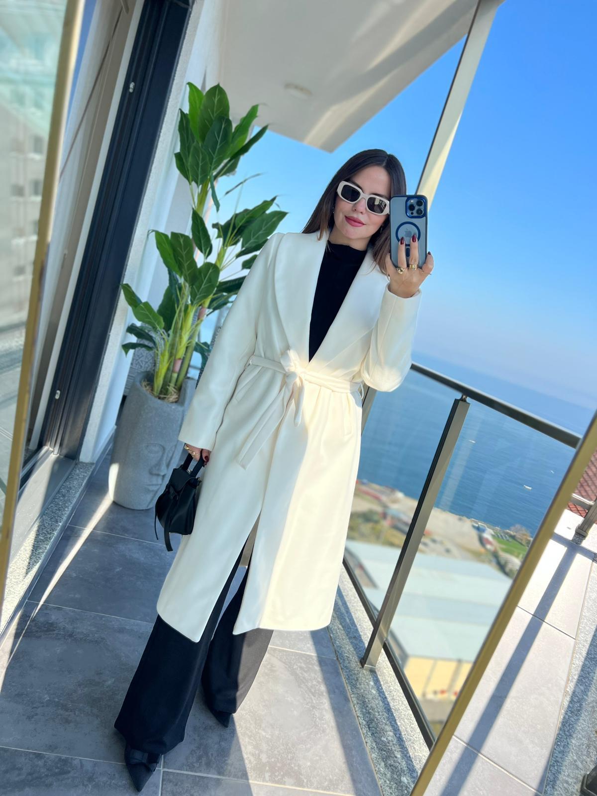 2173 Kuşaklı Kaşe Kaban KREM