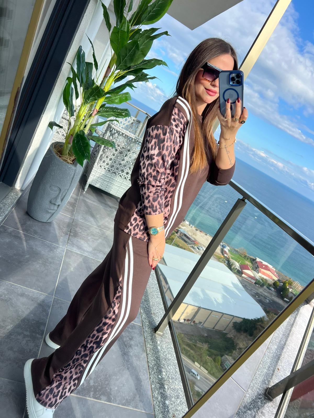 2335 Leoparlı Biyeli Takım KAHVE