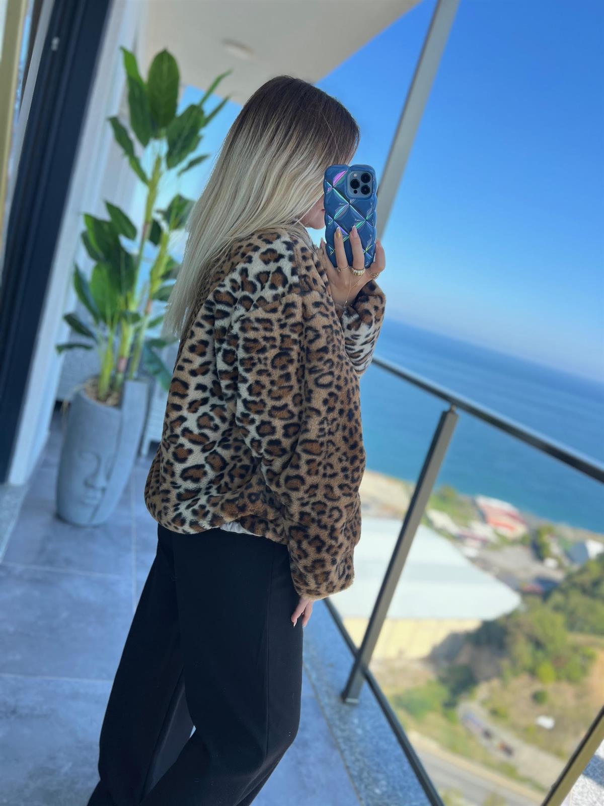 2426 Eteği Lastikli Polar LEOPAR
