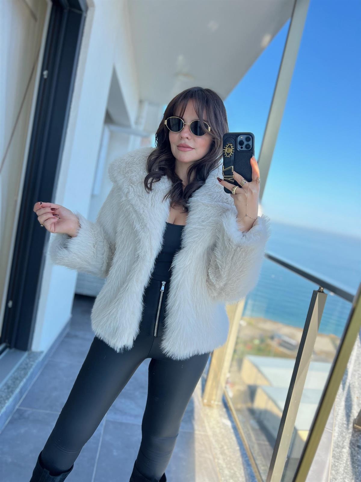 2429 Araboy Lolita Kürk BEJ