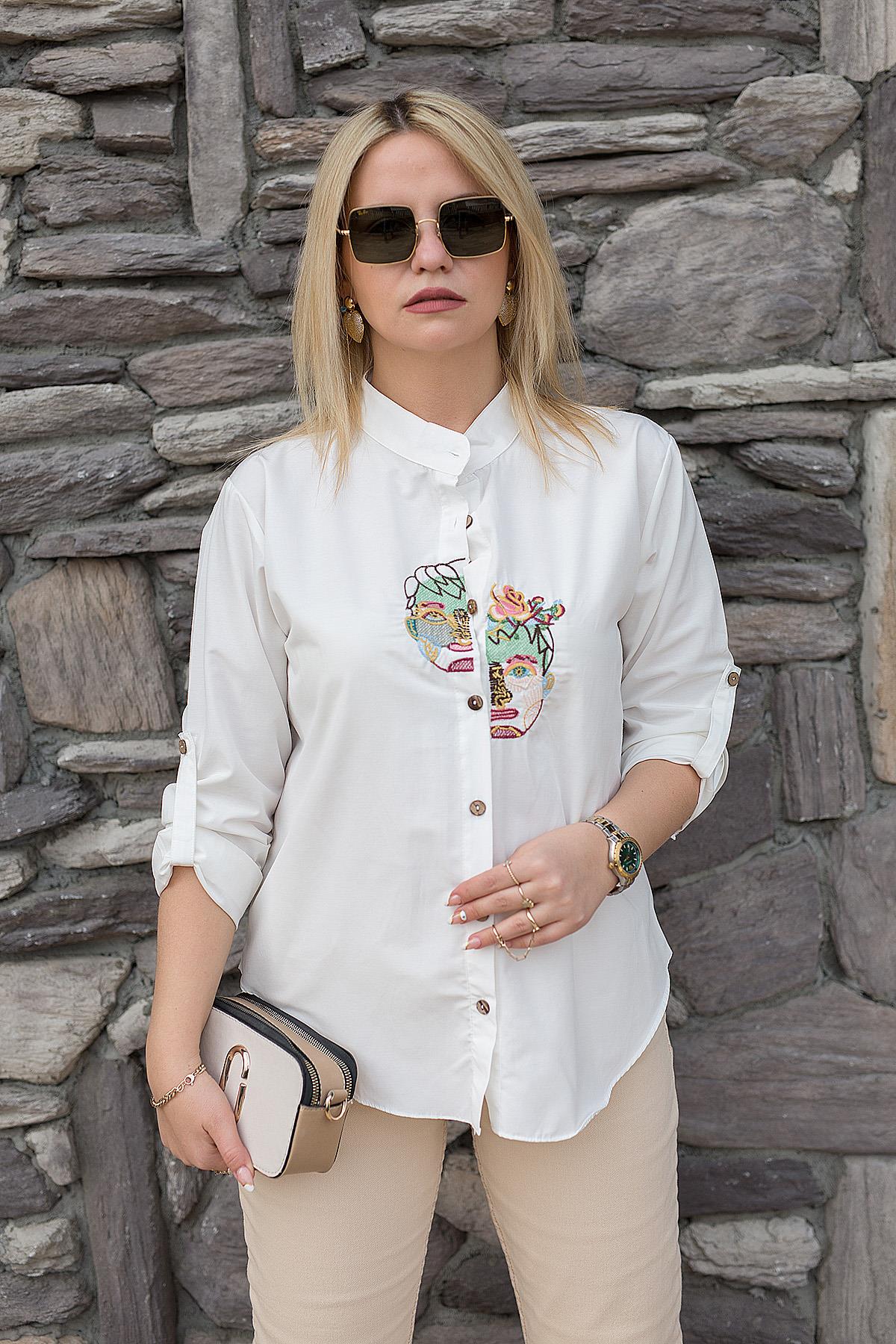 25701 Önü Triko Nakışlı Gömlek EKRU