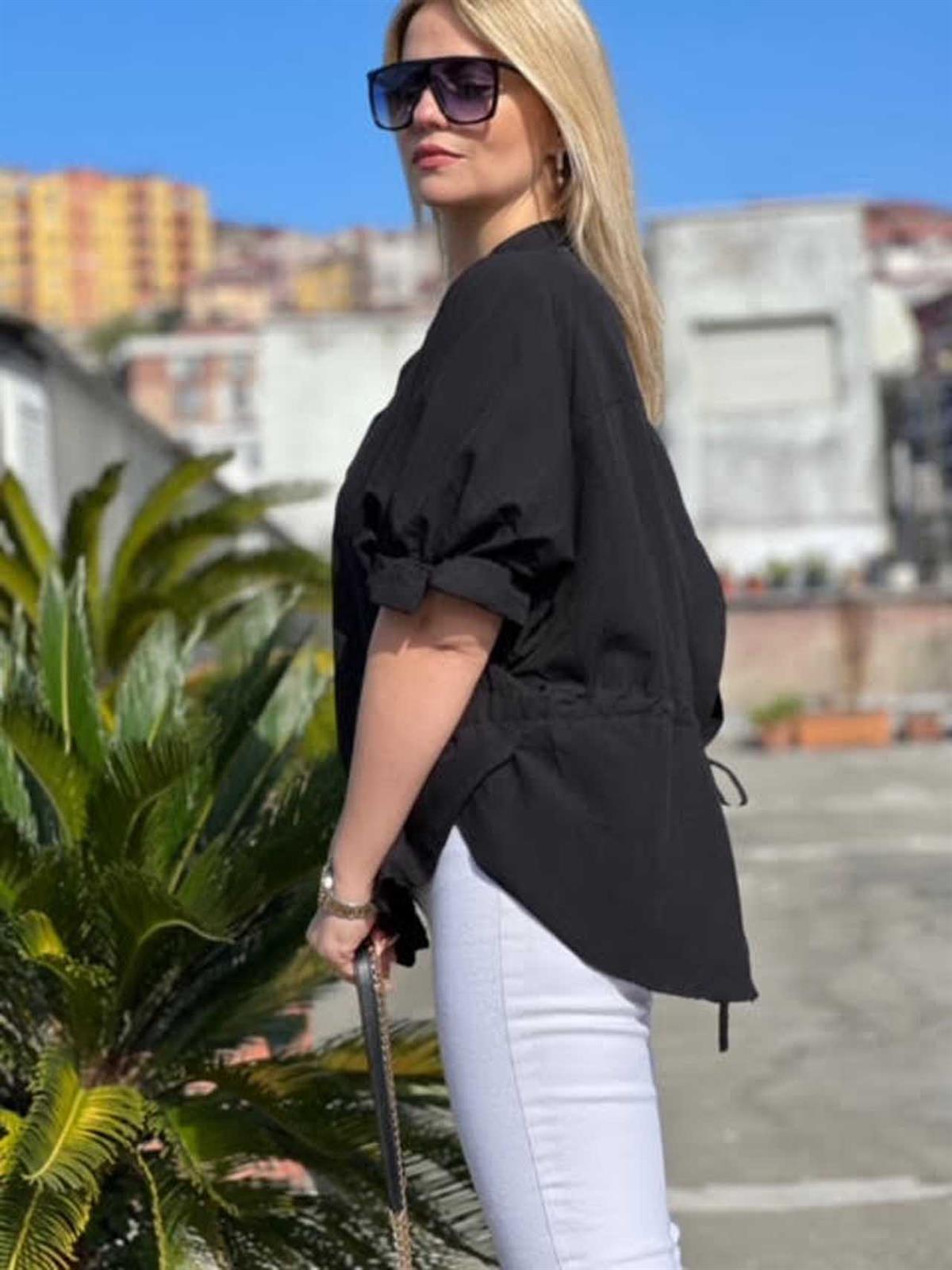25755 Kolları Lastikli Bluz SİYAH