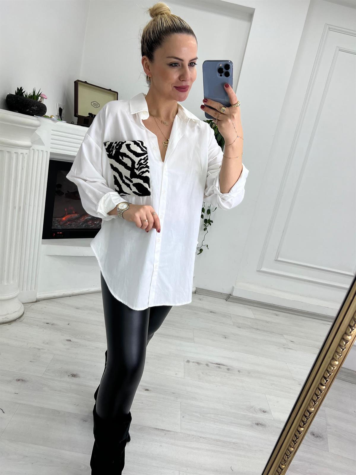 28225 Arka Detaylı Gömlek BEYAZ