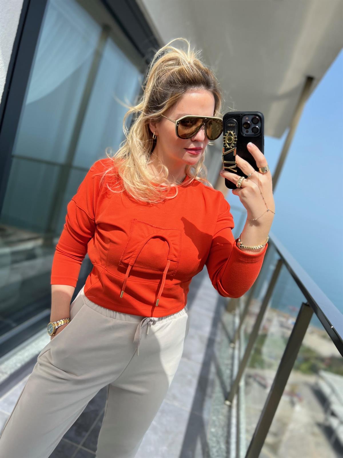 28273 Tasarım Bluz NAR ÇİÇEĞİ