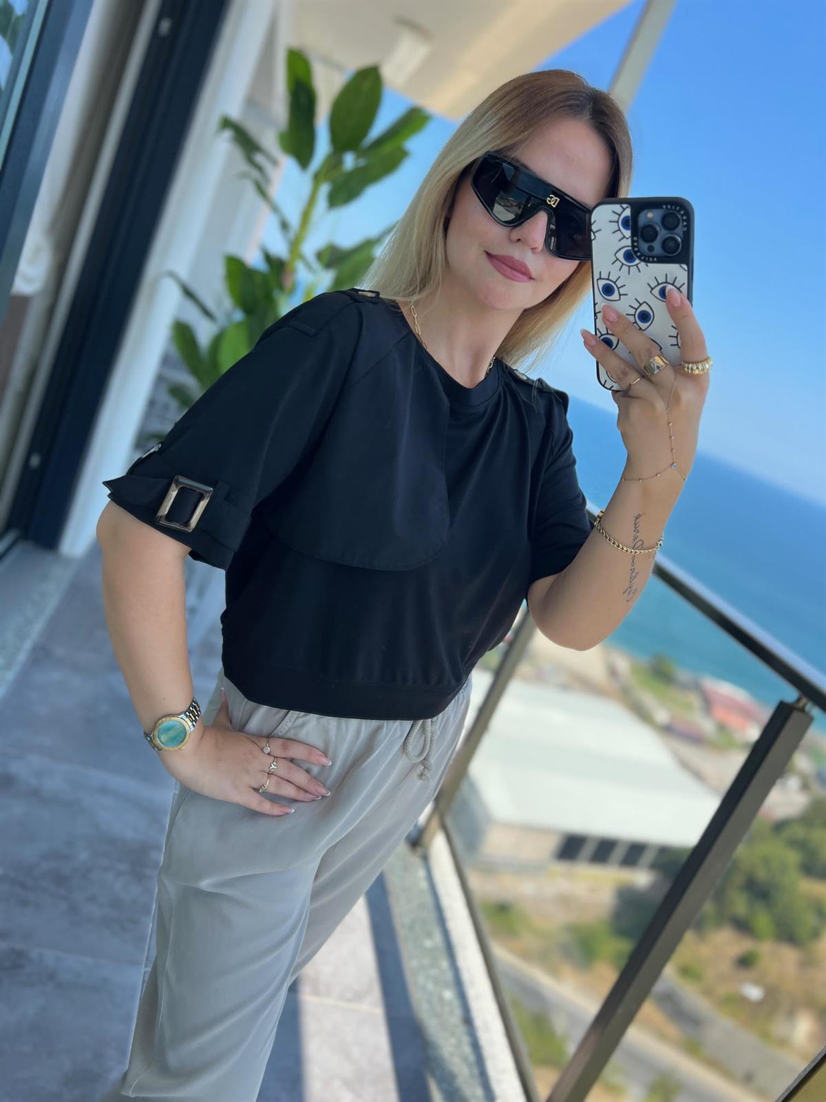 28503 Paraşüt Detay Kısa Tshirt SİYAH