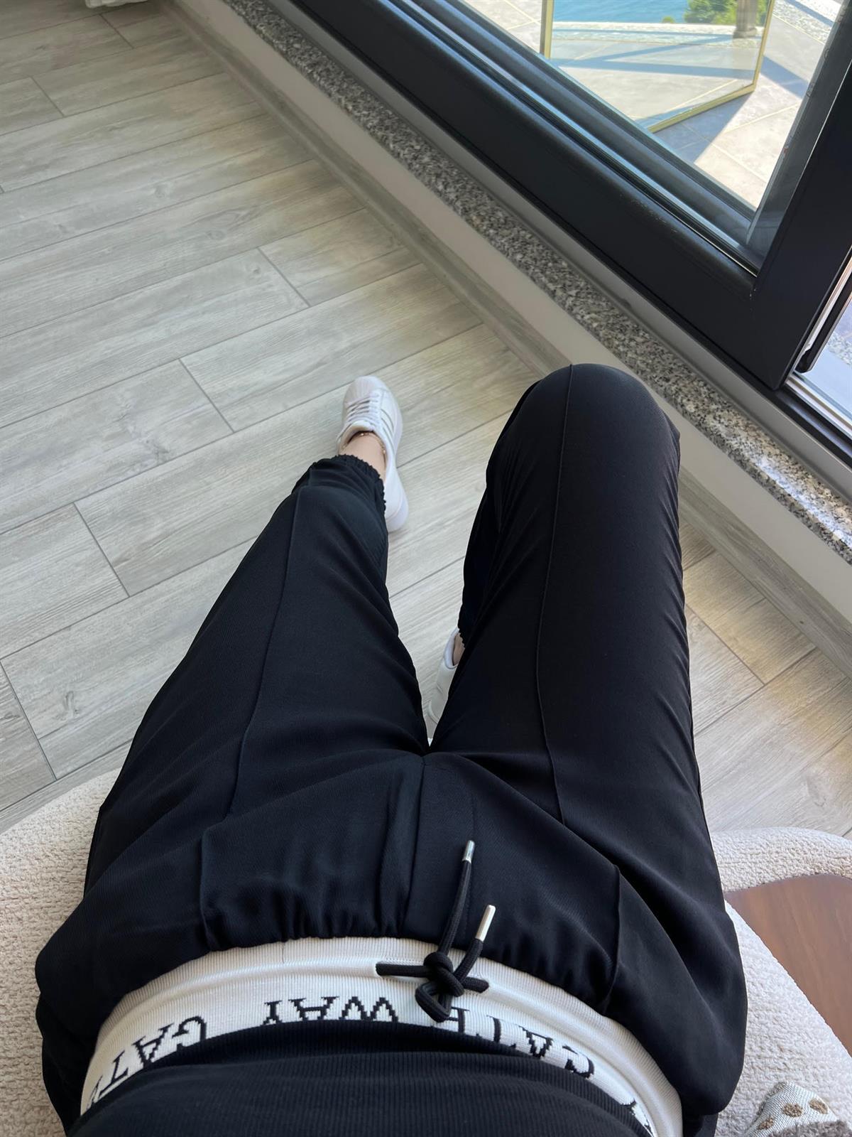 2935 Beli Lastikli Yazılı Pantalon SİYAH