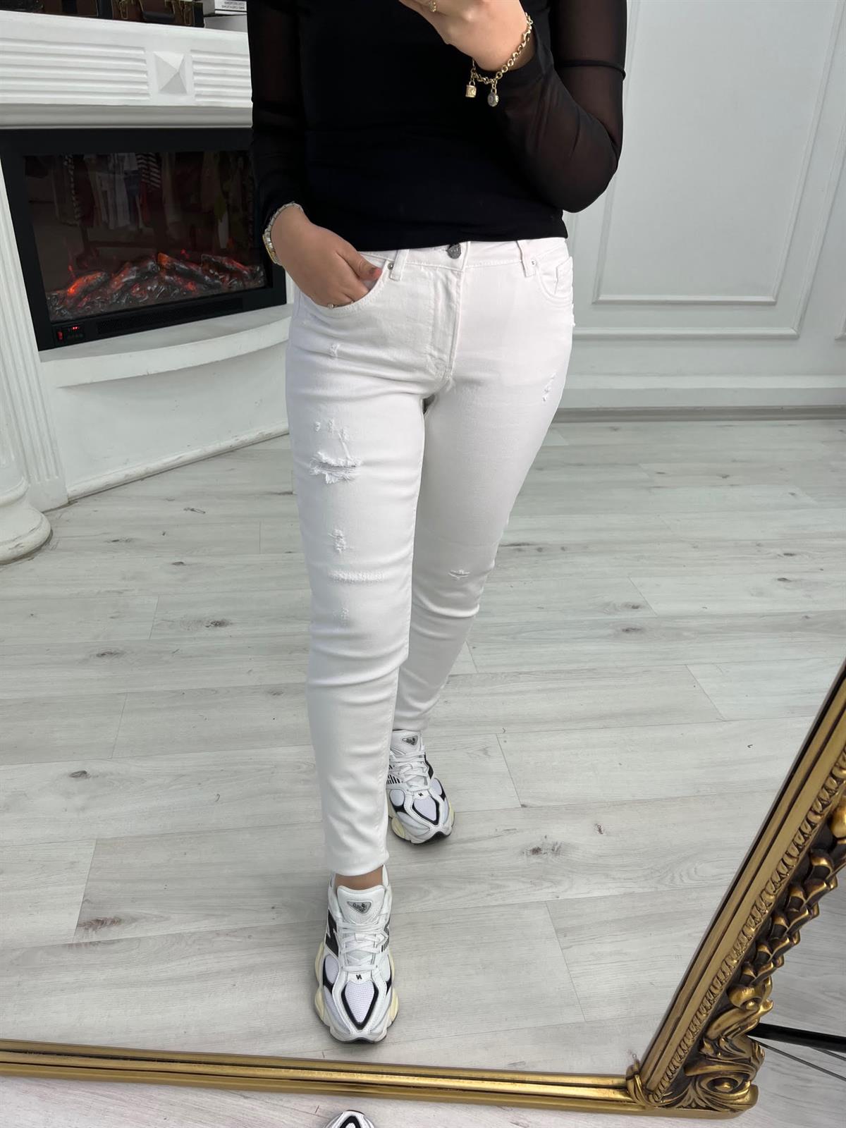 304 Slim Boyfriend BEYAZ