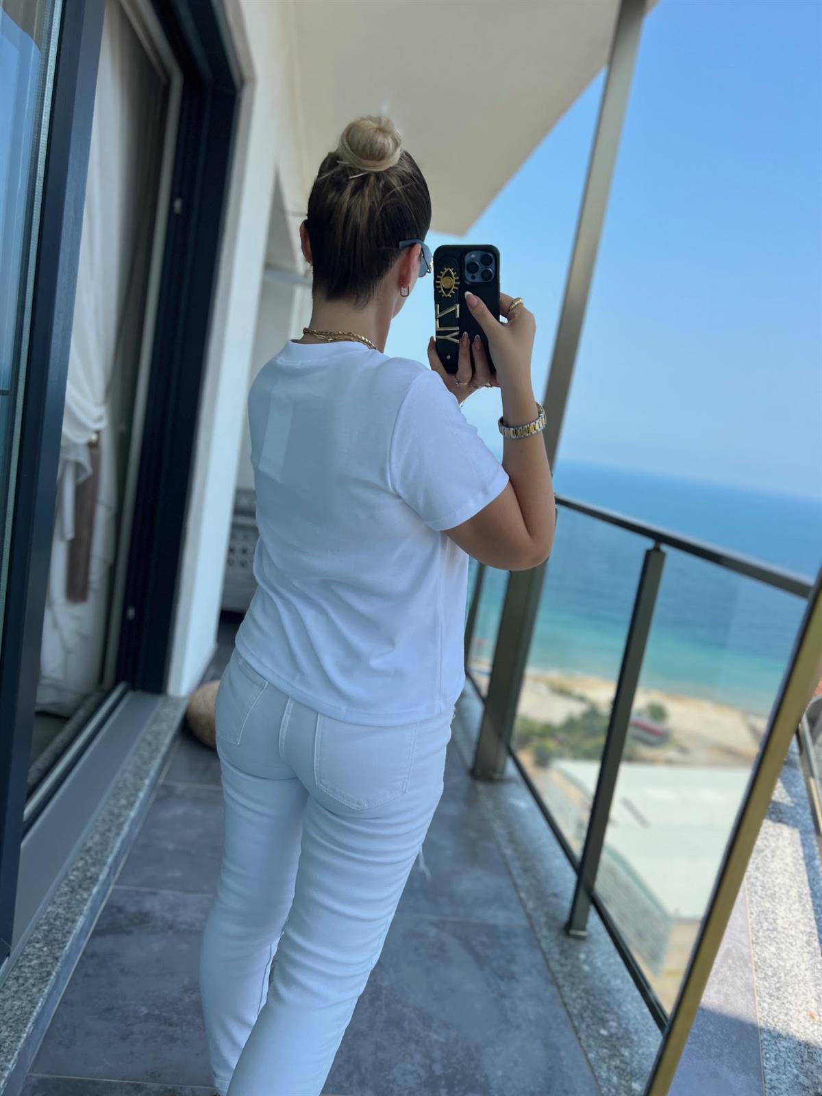 30584 Bisiklet Yaka Pamuklu Tshirt BEYAZ