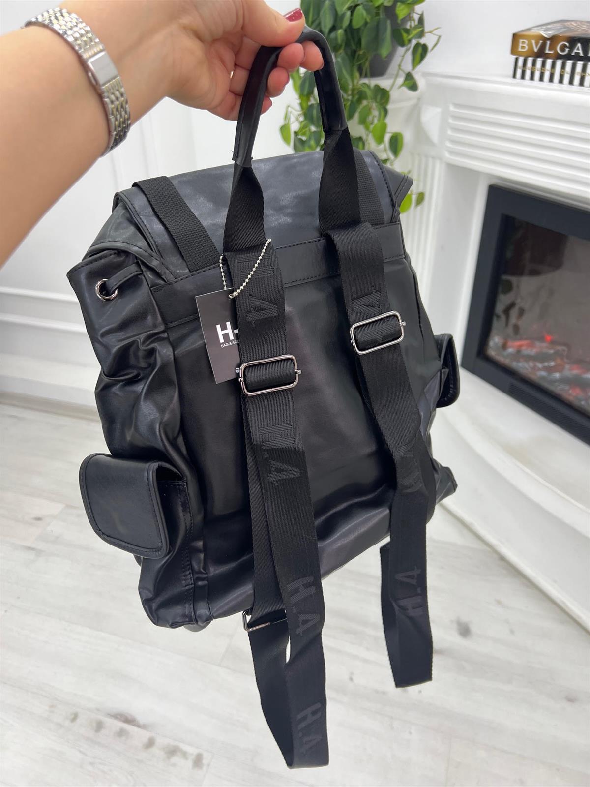 4040 Sırt Çantası SİYAH