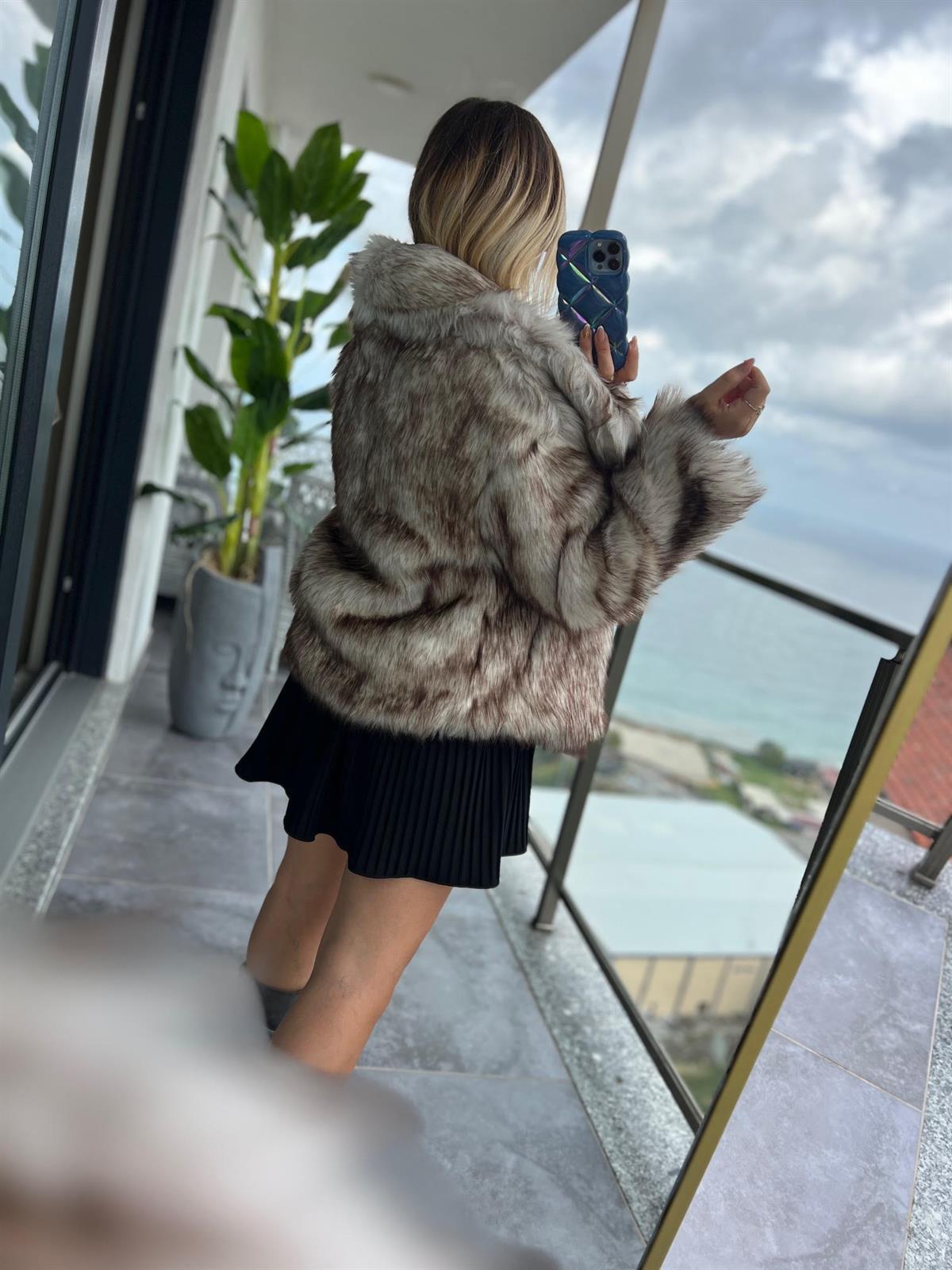 4105 Kısa Madonna Kürk BEJ