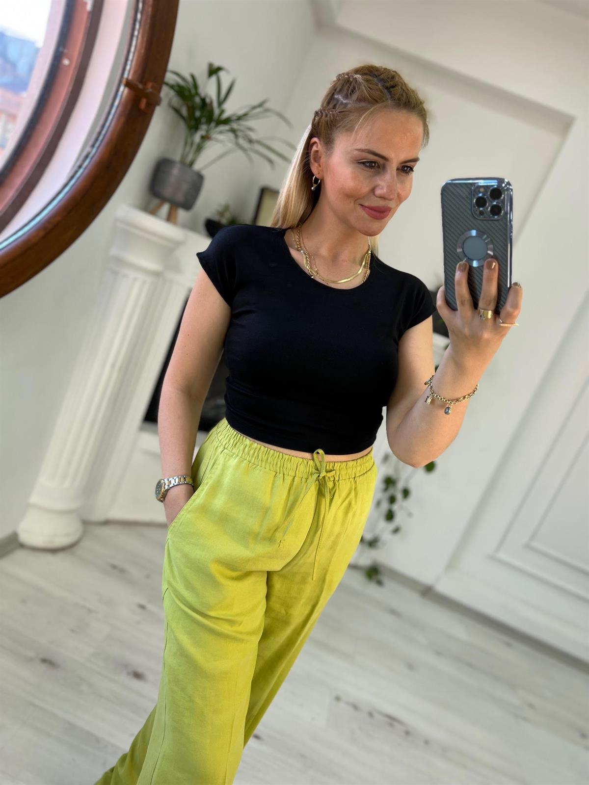 4844 Sıfır Kol Tshirt SİYAH
