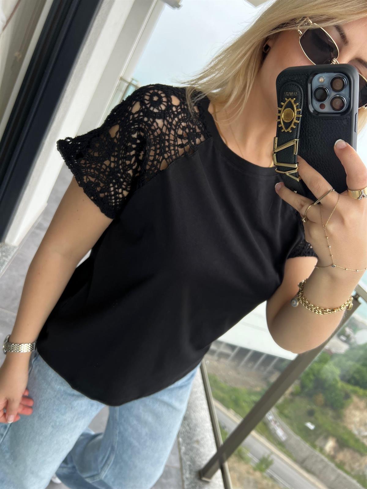 4961 Omuzu Dantel Tshirt SİYAH