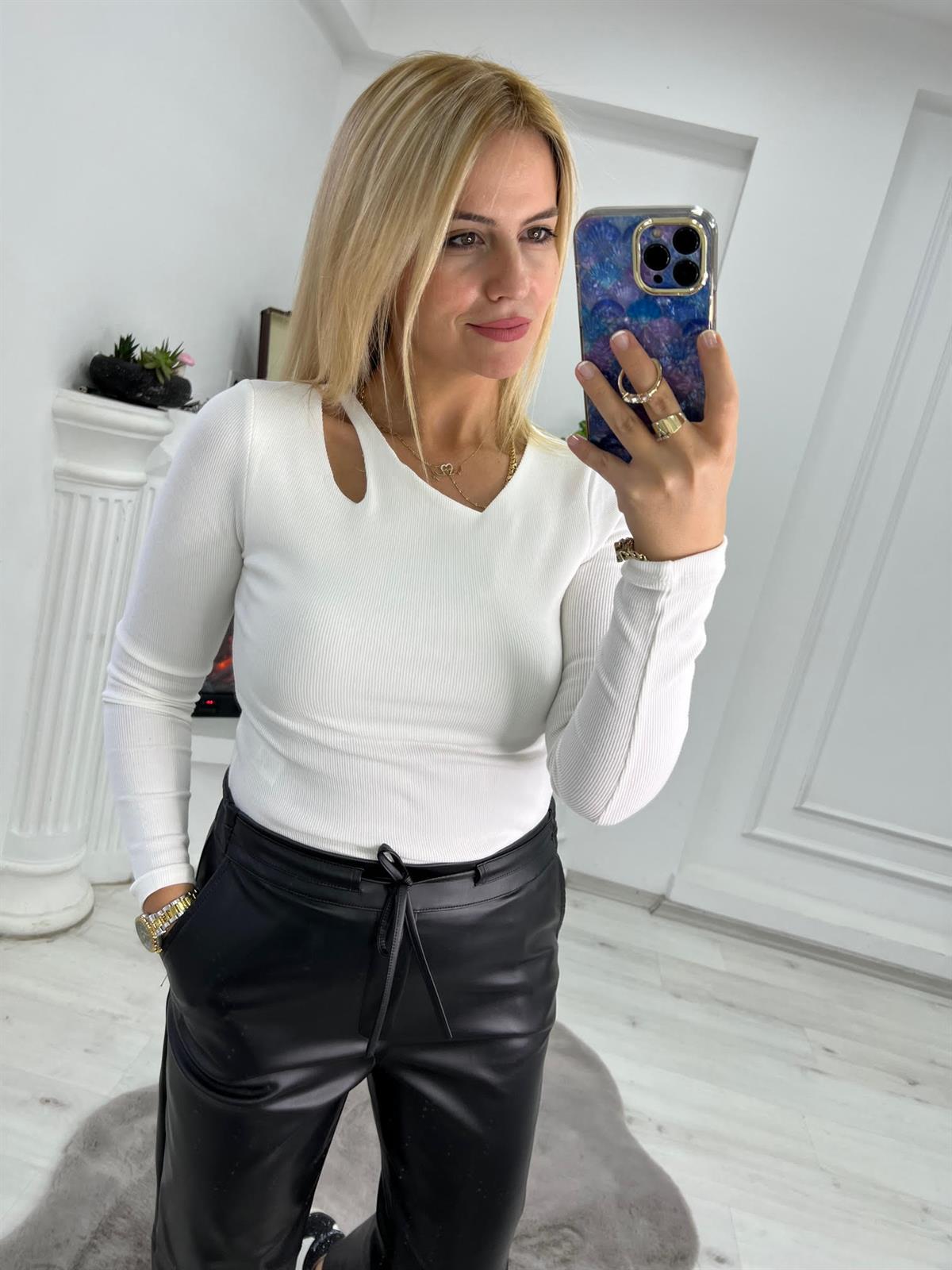 5018 Önü Damla Bluz BEYAZ