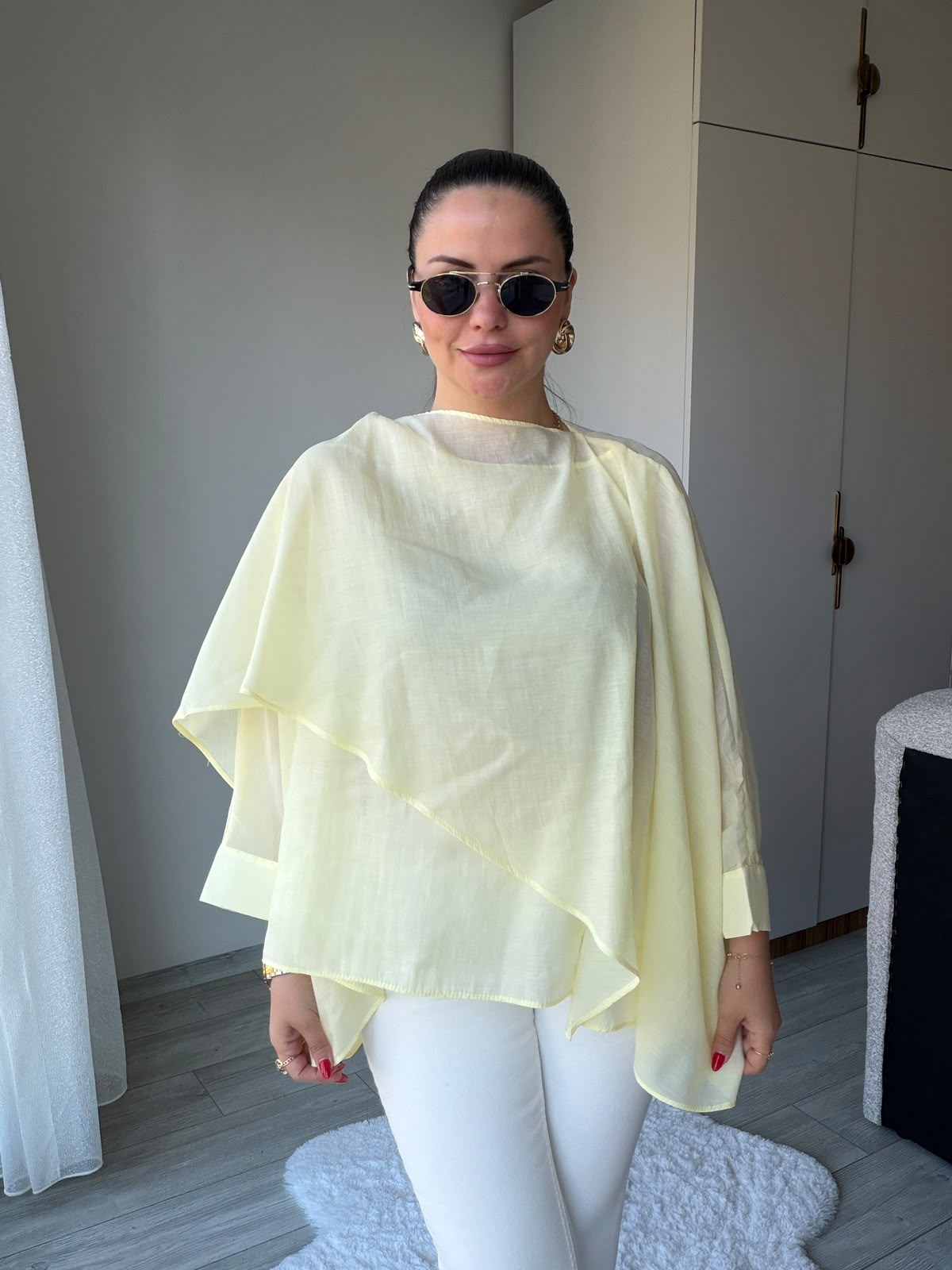 5026 Uçuşan Pelerin Bluz SARI