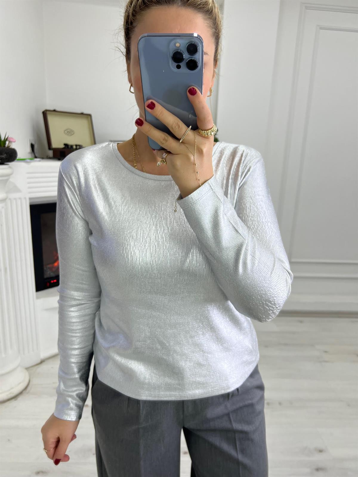 5042 Varaklı Baskılı Tshirt GÜMÜŞ