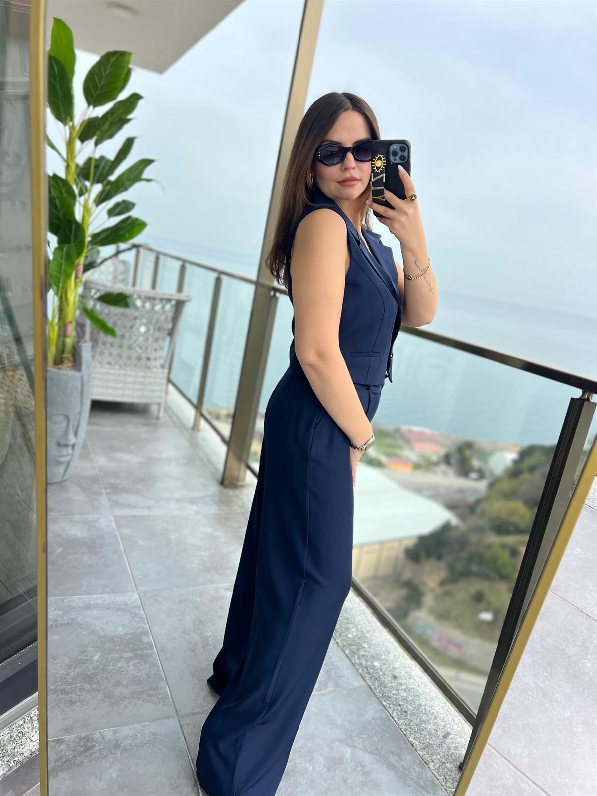 6225 Adriana Yelek Takım LACİVERT