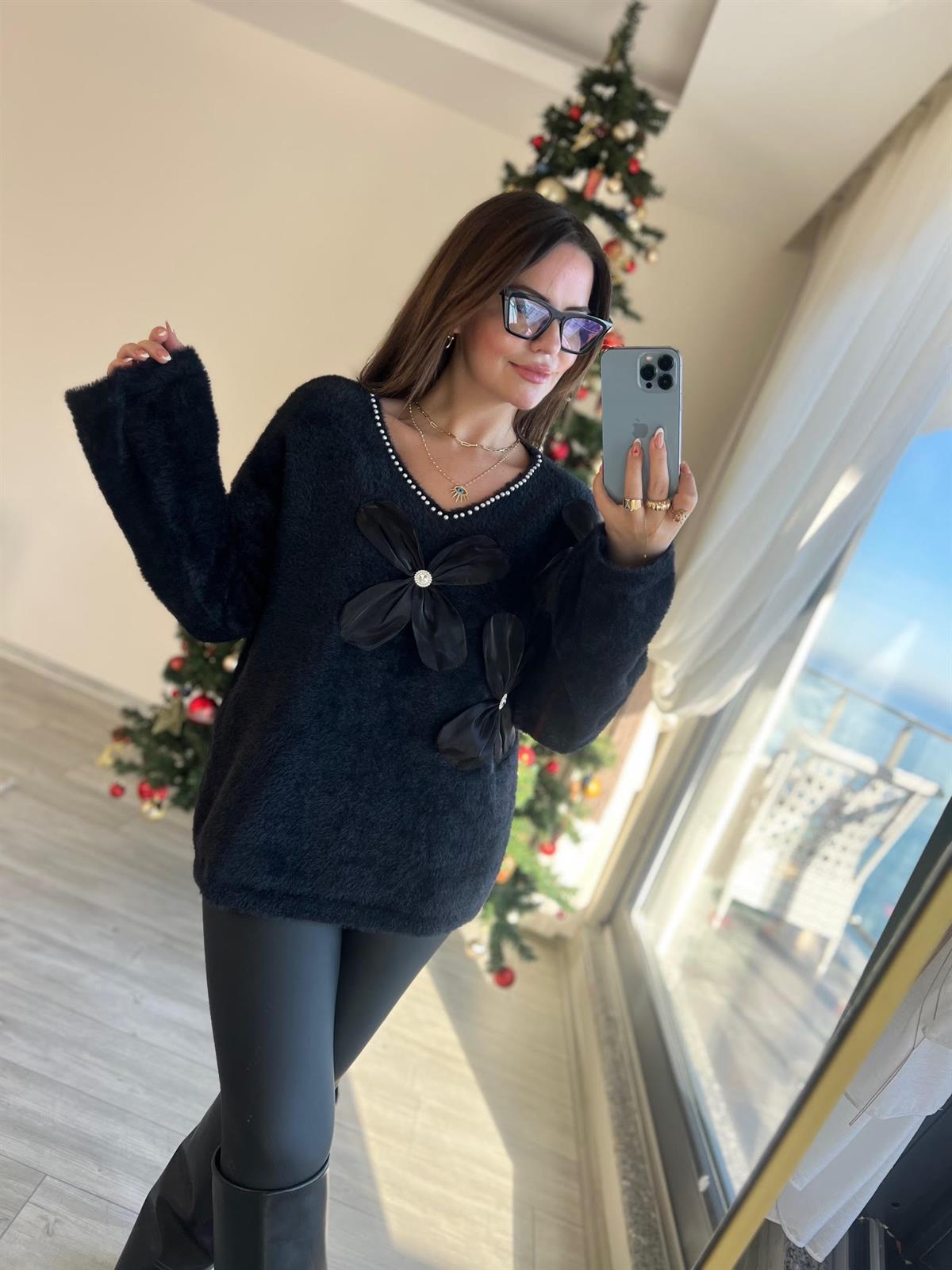 7657 Angora İncili Papatyalı Kazak SİYAH