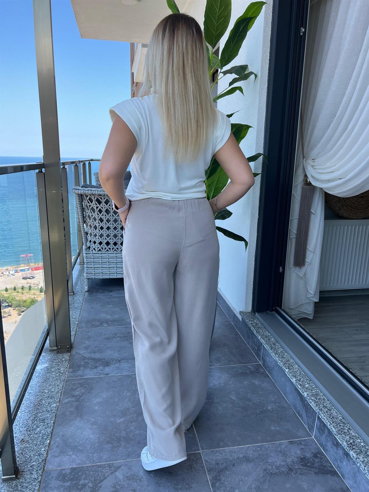 8033 Bol Paça Tencel Pantolon TAŞ