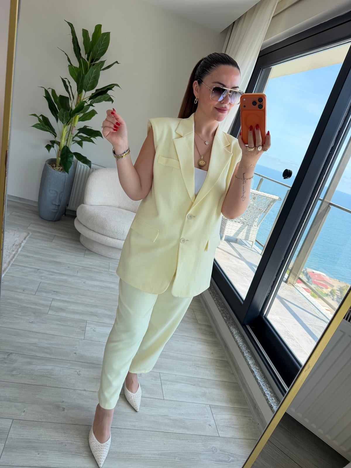 810 Yelekli Takım SARI