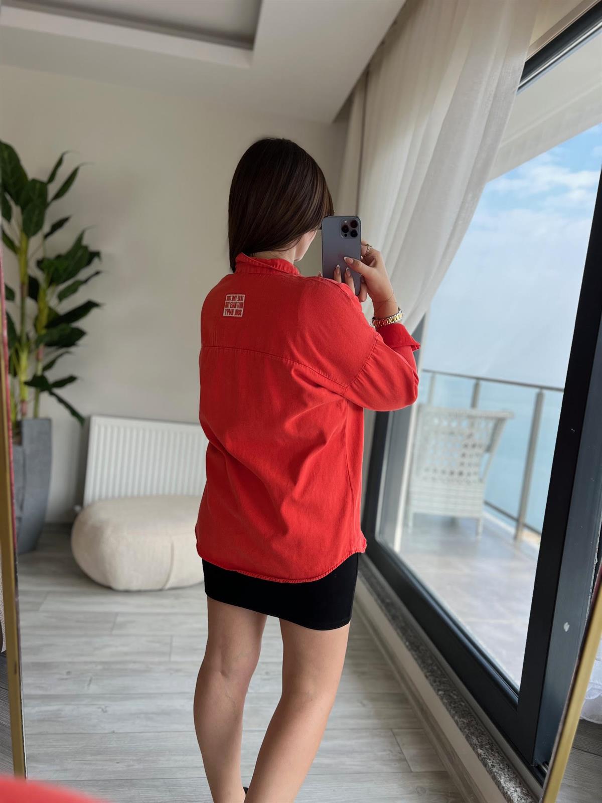 Arkası Armalı Gömlek NAR ÇİÇEĞİ
