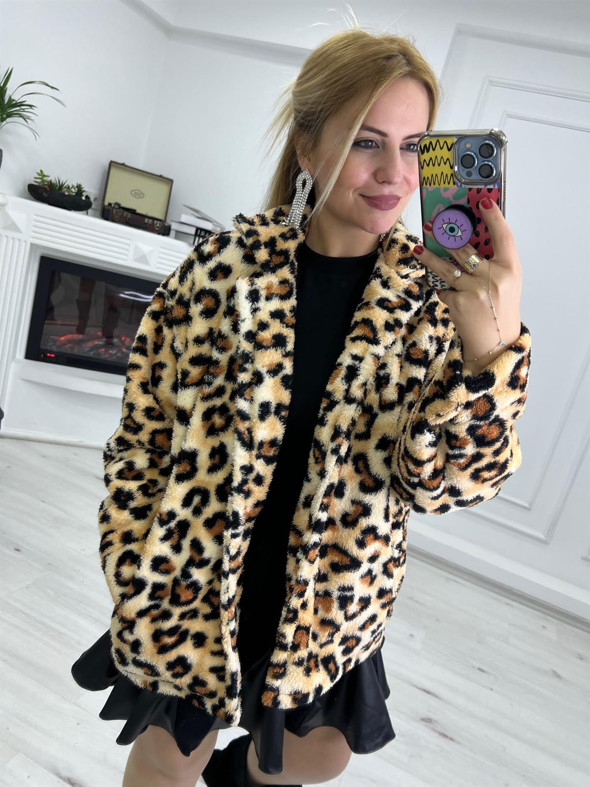 Leopar Tek Düğme Kürk LEOPAR