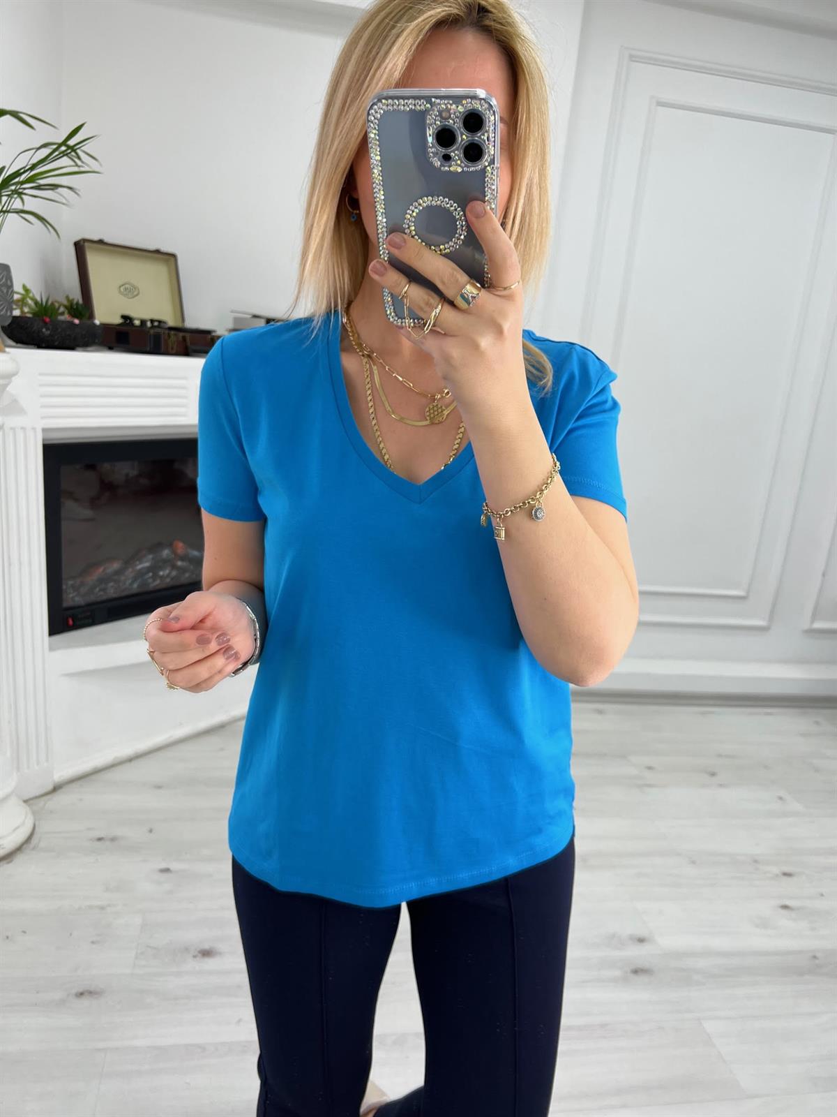 V Yakalı Tshirt SAKS