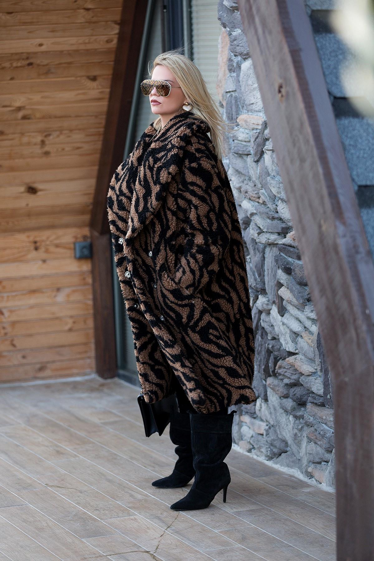 Zebra Desen Peluş Mont KARAMEL