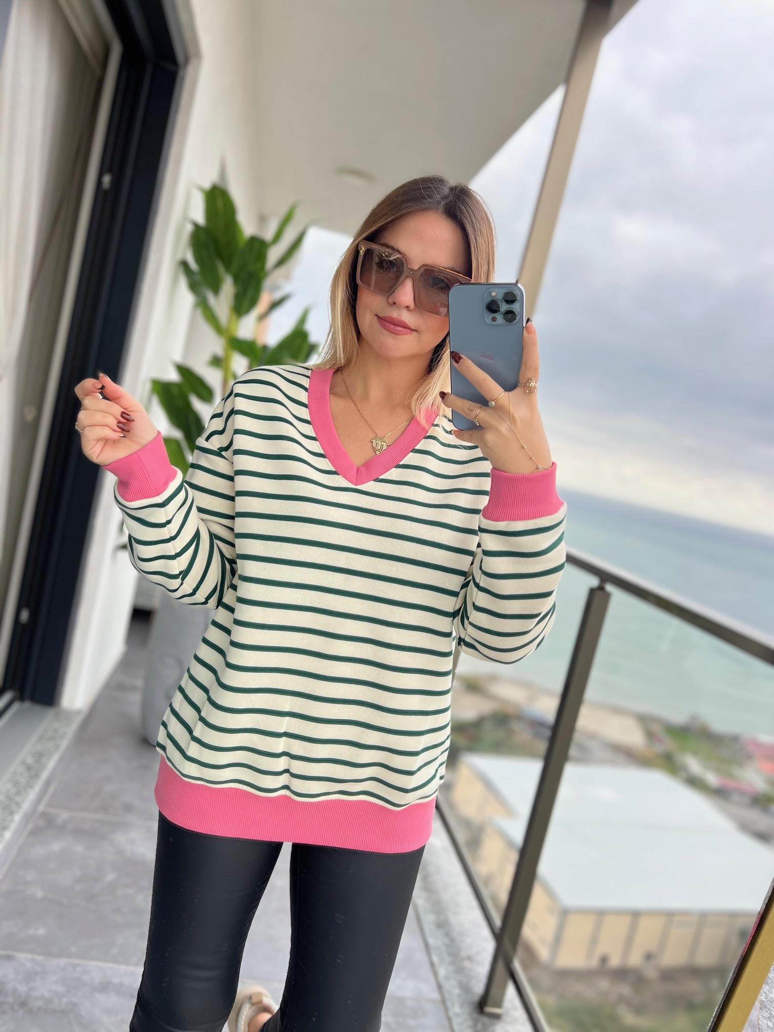 019 V Yakaı İçi Şardonlu Sweat YEŞİL