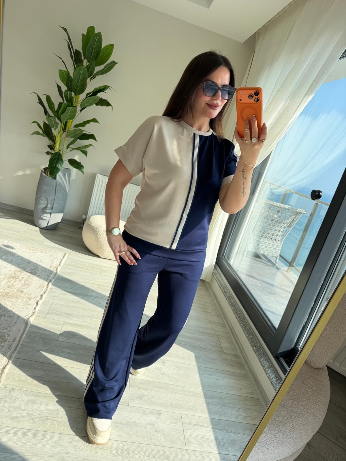 2402 Kısa Kollu Garnili Omuz Detay Takım LACİVERT