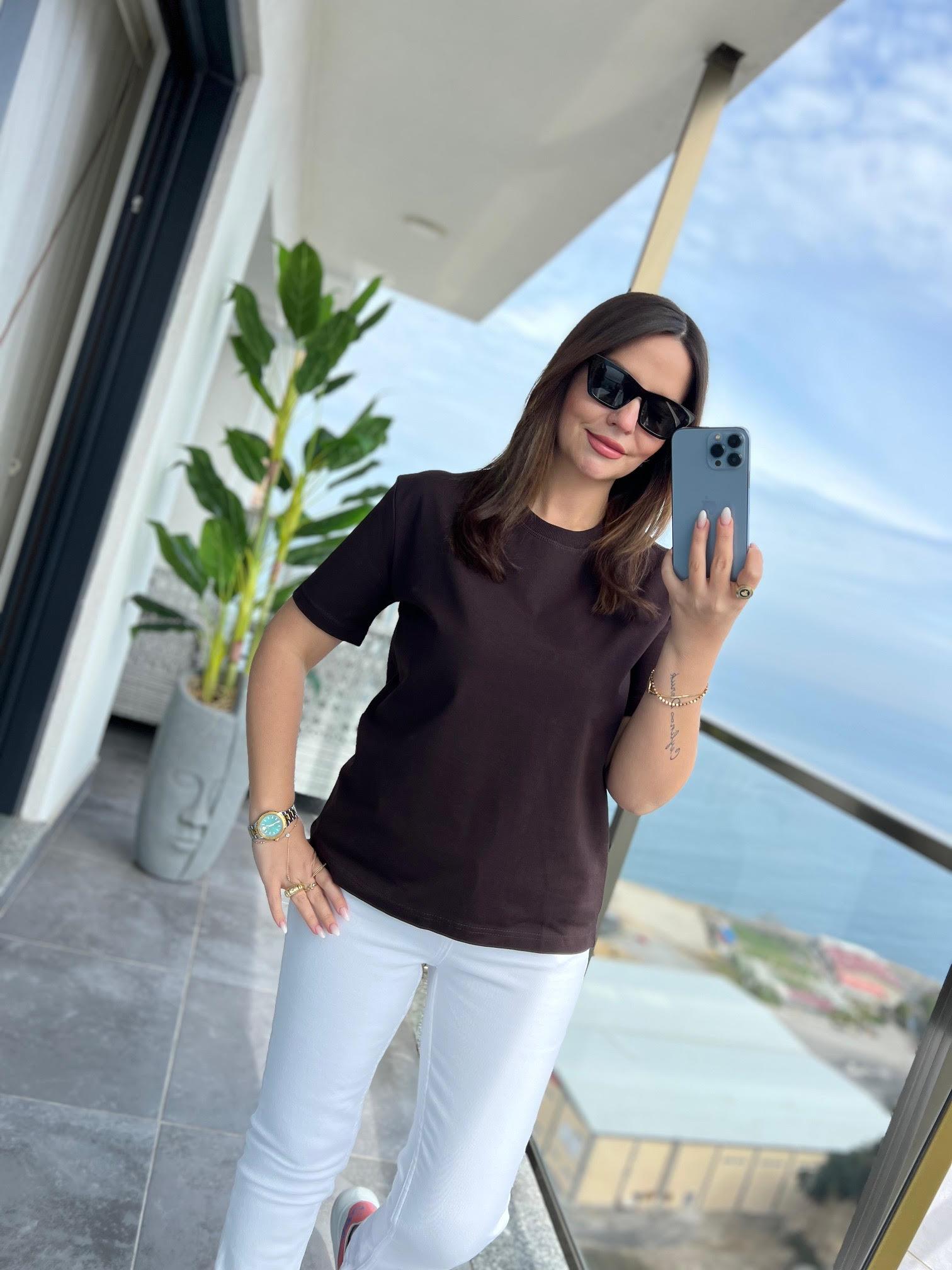 30312 Dekoratif Dikişli Tshirt KAHVE