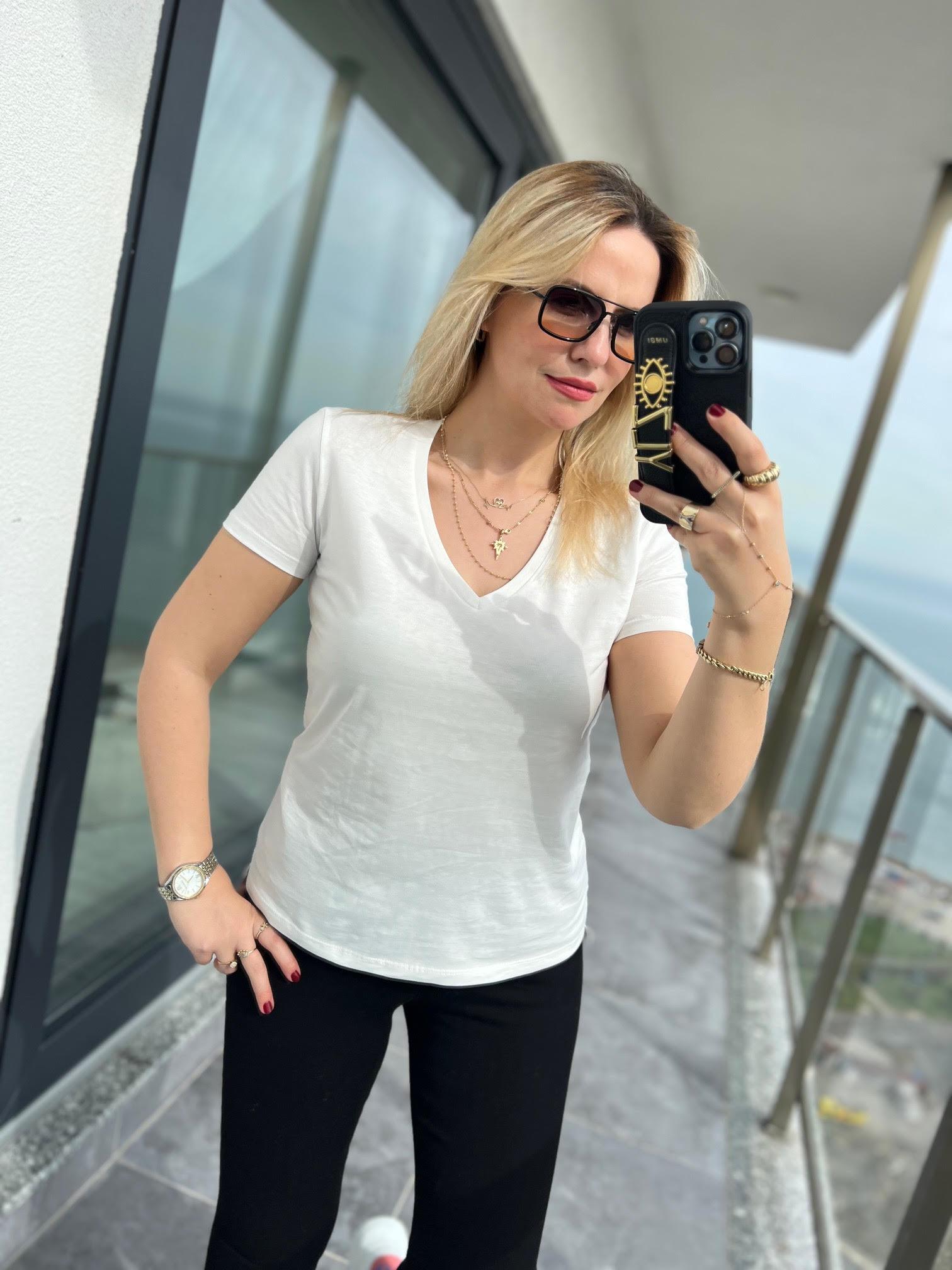 3470 V Yaka Basic Tshirt EKRU