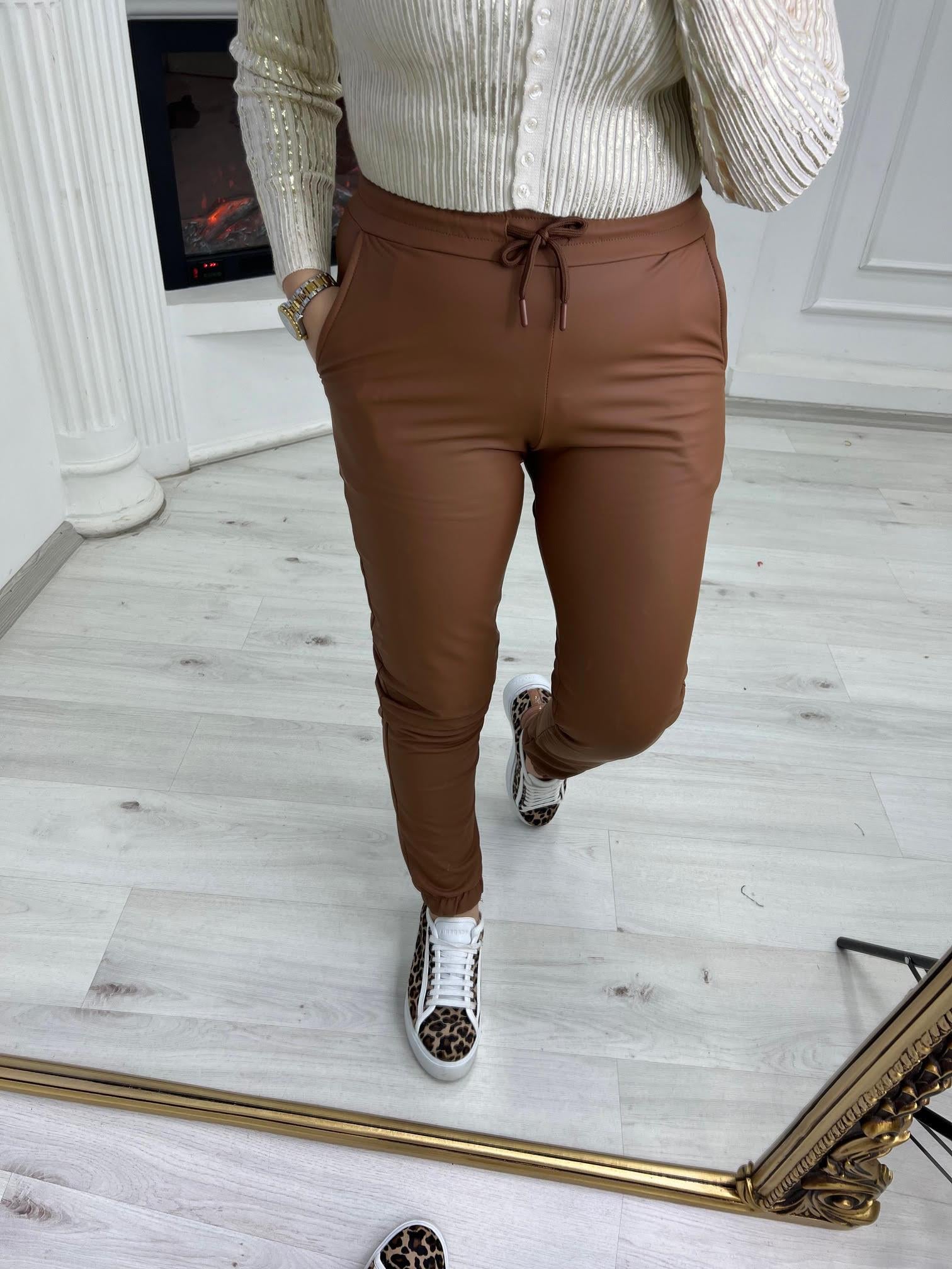 7042 Bel Paça Lastikli Deri Pantolon TABA