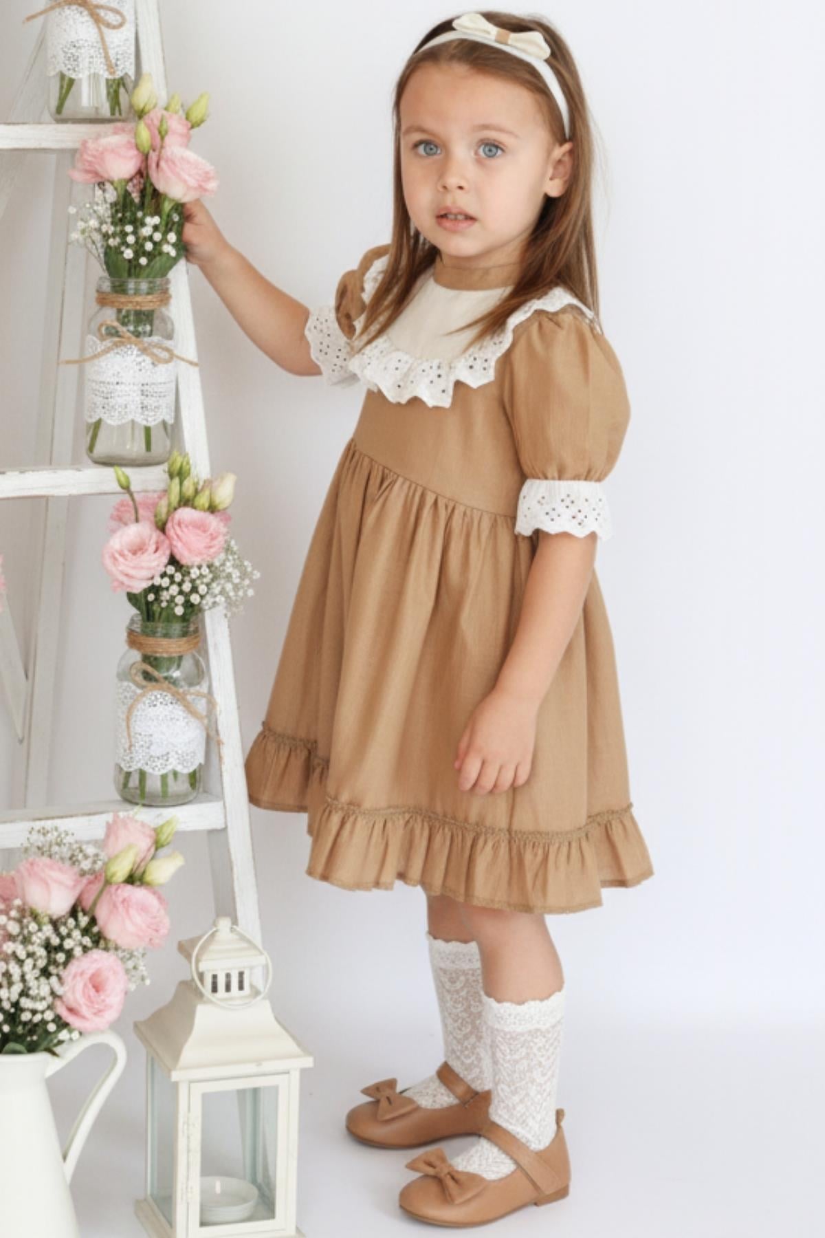Parla Kids Kız Bebek Ruby Kahverengi Fırfırlı Dantel Detaylı Kısa Kollu Elbise Bandana Takım ELB-0070.16,  – Parla Kids resmi ürün görseli